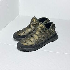 Aldo Camo Puffer Shoes